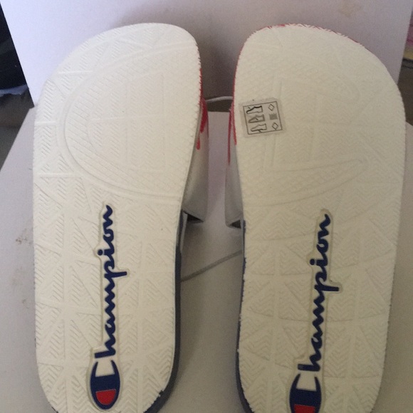 Champion Youth Size 7 Slides New - Picture 4 of 4